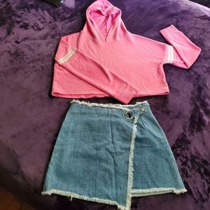 2 Pc. Pink Crop Sweater Outfit Raw Hem Wrap Jean Skirt. SO/Denybules. F-163